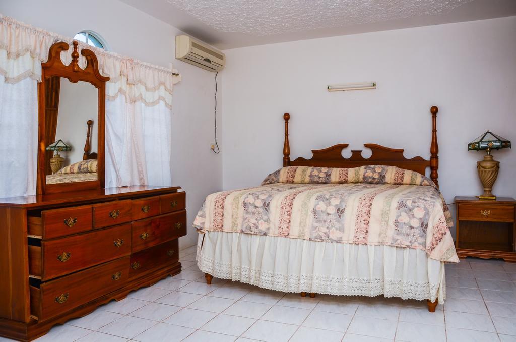 Vanvilla Guest House Негрил Номер фото